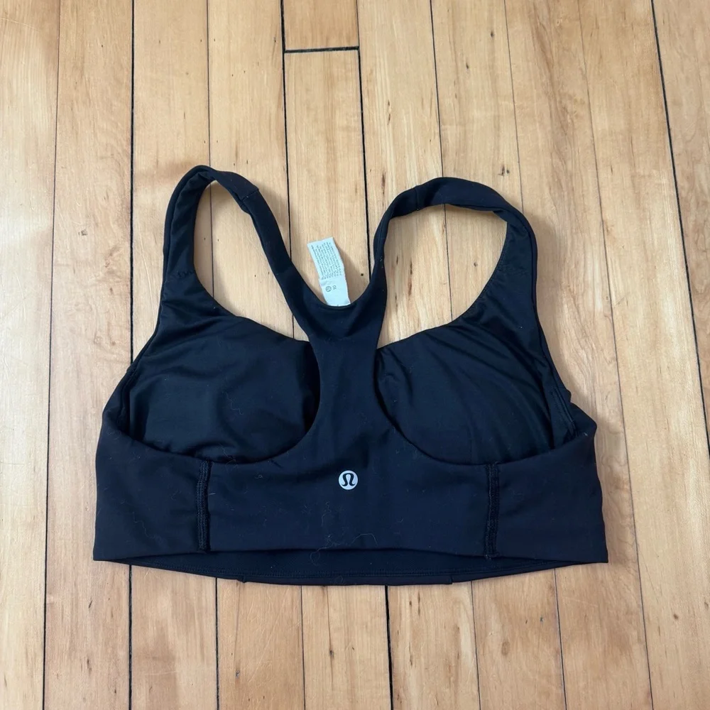 Lululemon bra